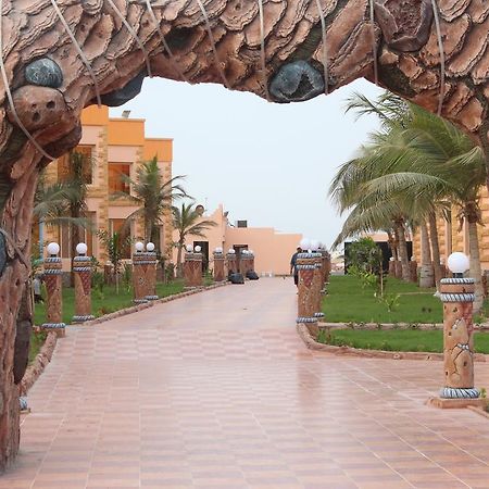 Al Tamayoz Al Raqi Resort Dzsidda Kültér fotó