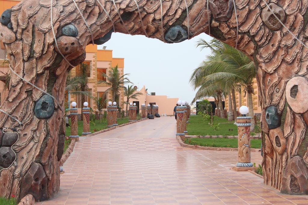 Al Tamayoz Al Raqi Resort Dzsidda Kültér fotó
