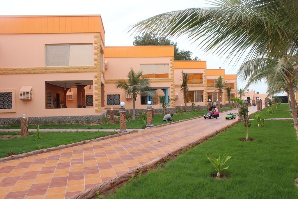 Al Tamayoz Al Raqi Resort Dzsidda Kültér fotó