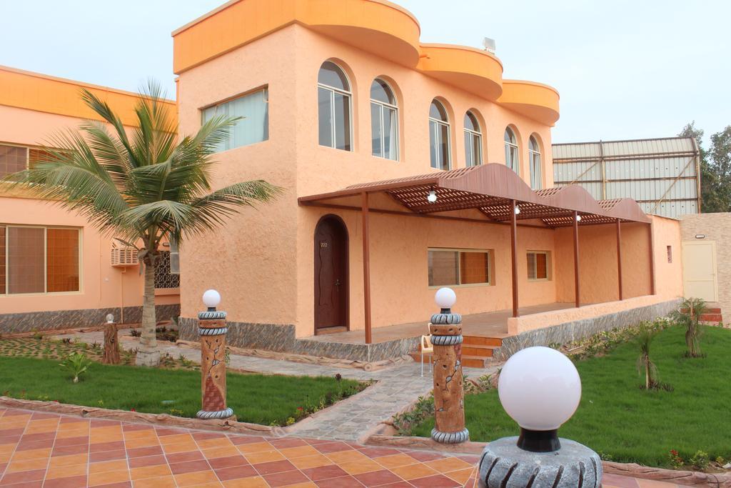 Al Tamayoz Al Raqi Resort Dzsidda Kültér fotó